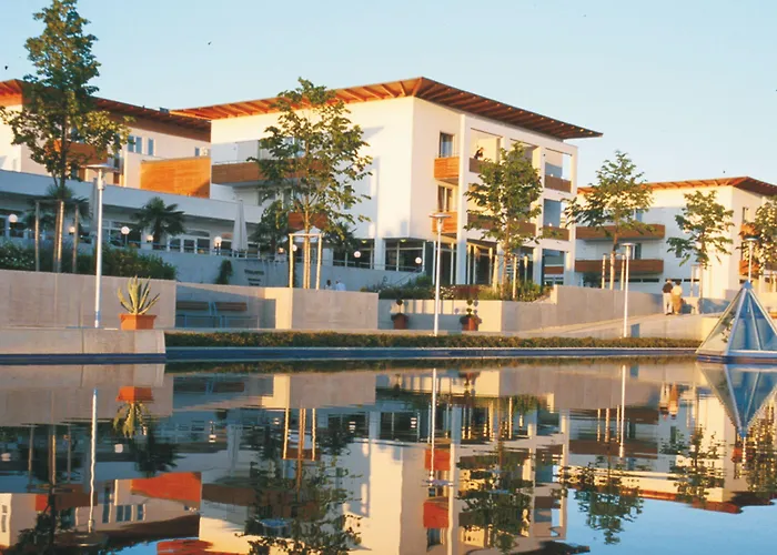 Отель Spa Resort Geinberg Гайнберг